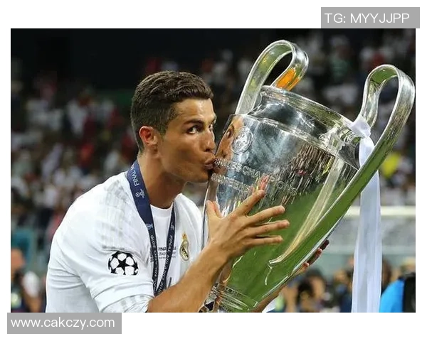 2025年世界足球球星排名前十强盘点 谁才是当今足坛的真正王者