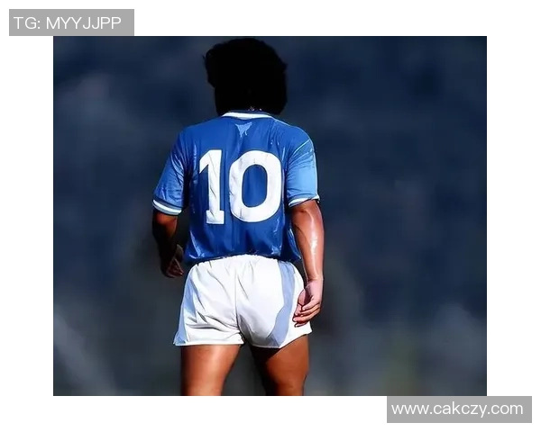 足球历史上十位最具争议和奇葩表现的球星盘点